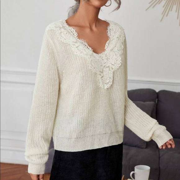 Boho cream lace trim sweater top - Picture 4 of 5